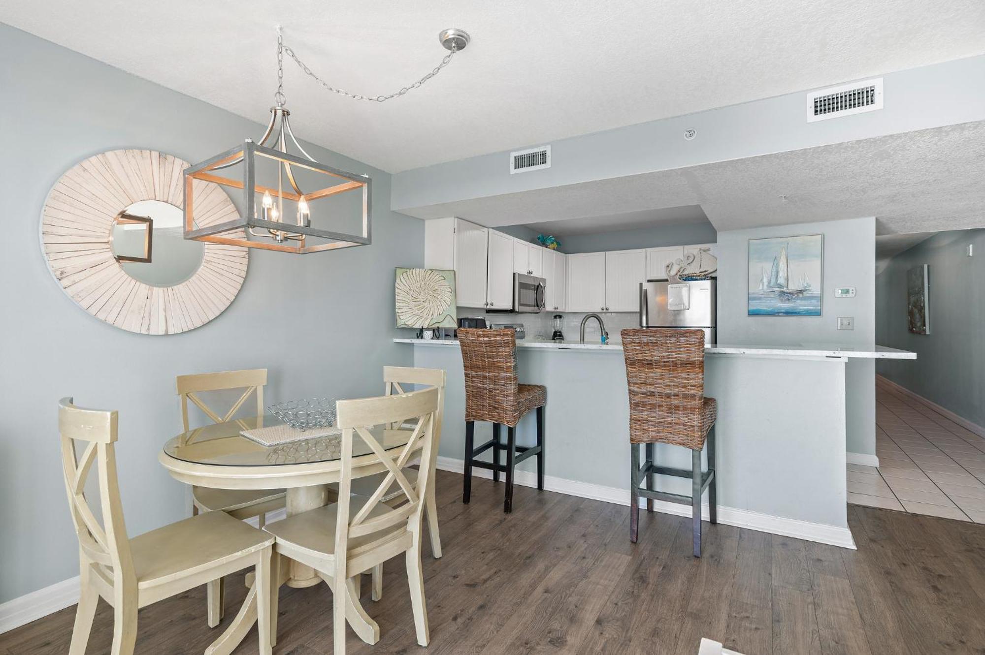 דסטין Just Updated - Beachfront Ocean View, 19Th Floor מראה חיצוני תמונה